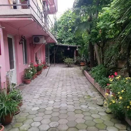 Guest House Saba Batumi Exterior photo